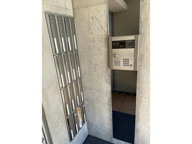 エントランス　エントランス部分