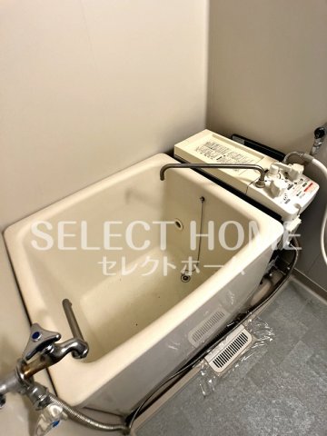 バス・シャワールーム　きれいなお風呂です 同型タイプ