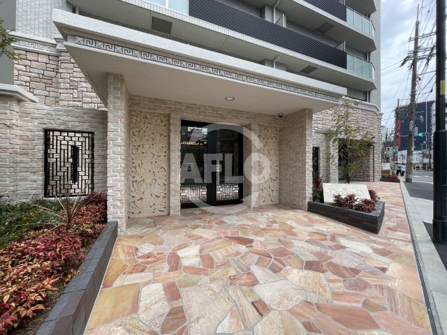 エントランス　プレジオ九条　エントランス