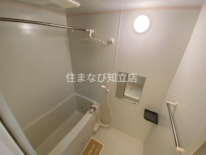 バス・シャワールーム　同型別部屋写真