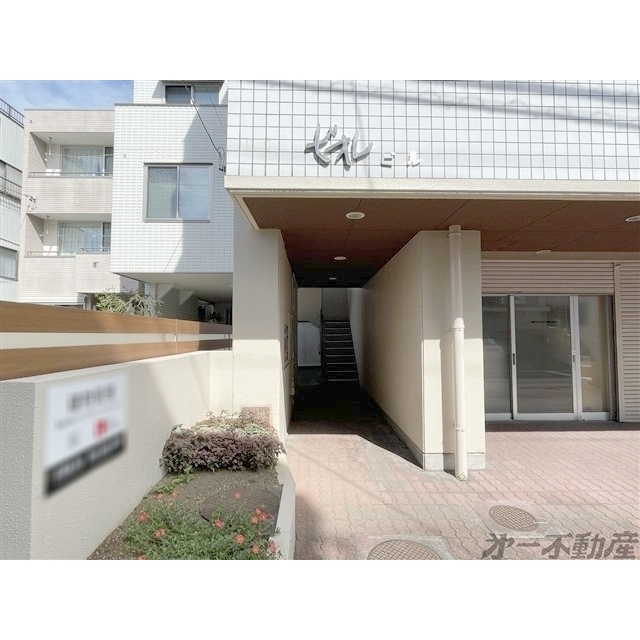 エントランス　エントランス