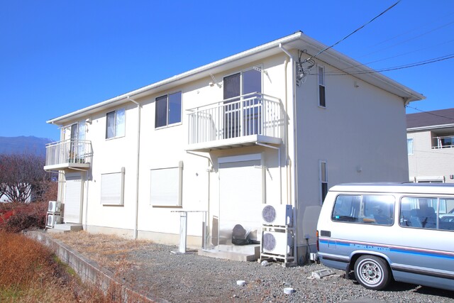 建物外観　☆全室角部屋！　南向きの２階建てアパート☆