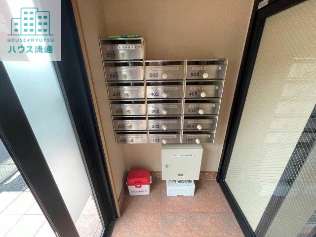 エントランス　エントランス部分