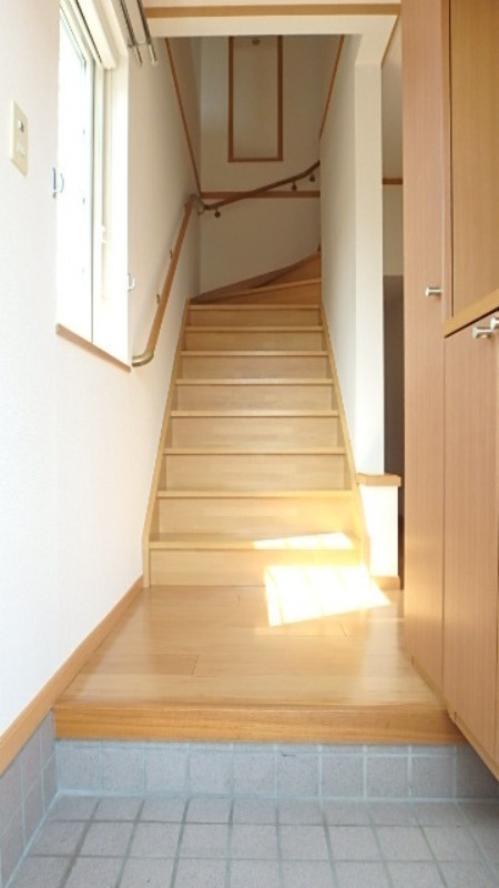 玄関　図面と現状に相違がある場合には現状を優先