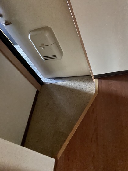 玄関　※別部屋の写真です