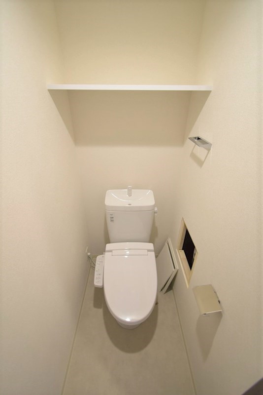 トイレ　同施工会社の同仕様写真です。