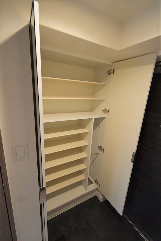 収納　同施工会社の同仕様写真です。