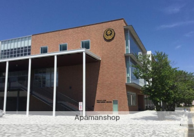 高校・高専　宇部フロンティア大学附属香川高校（高校・高専）まで341m