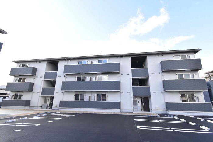 建物外観　2025年12月完成