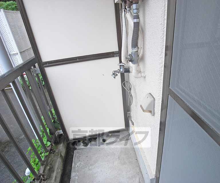 その他設備　バルコニーに洗濯機置けます。