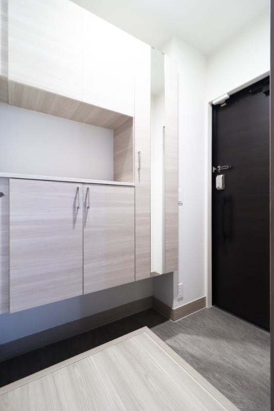 玄関　図面と現状に相違がある場合には現状を優先