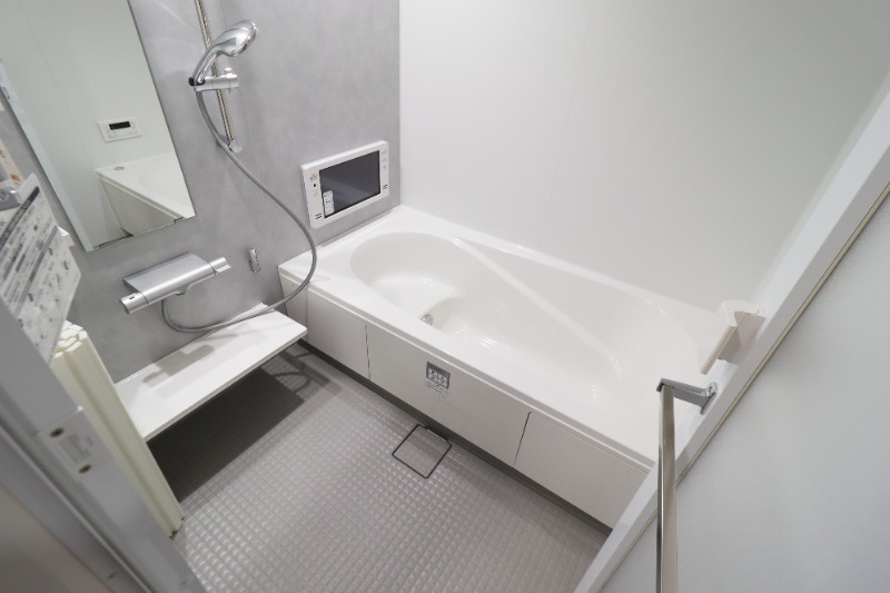 バス・シャワールーム　図面と現状に相違がある場合には現状を優先