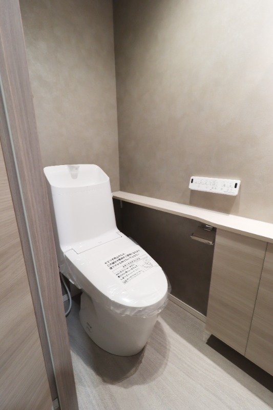 トイレ　図面と現状に相違がある場合には現状を優先