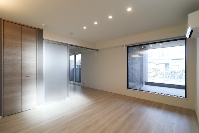 居室・リビング　図面と現状に相違がある場合には現状を優先