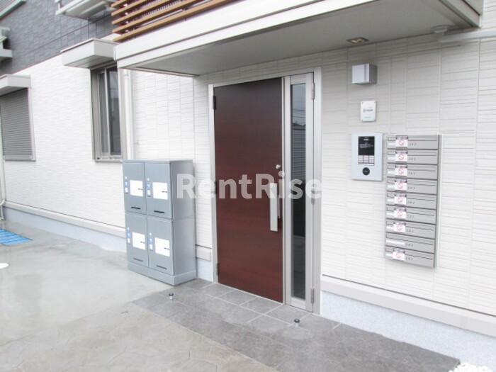 バス・シャワールーム　オートロック付エントランス