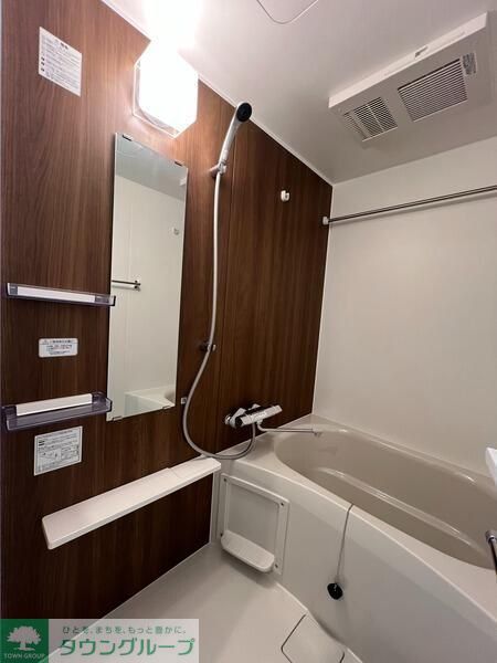 バス・シャワールーム