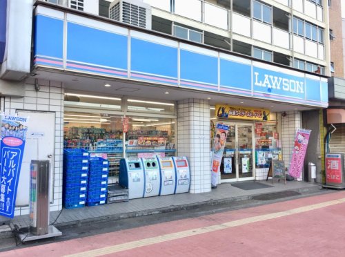コンビニ　ローソン　西が丘三丁目店（コンビニ）まで333m