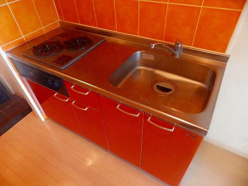 キッチン　※同建物同型別のお部屋