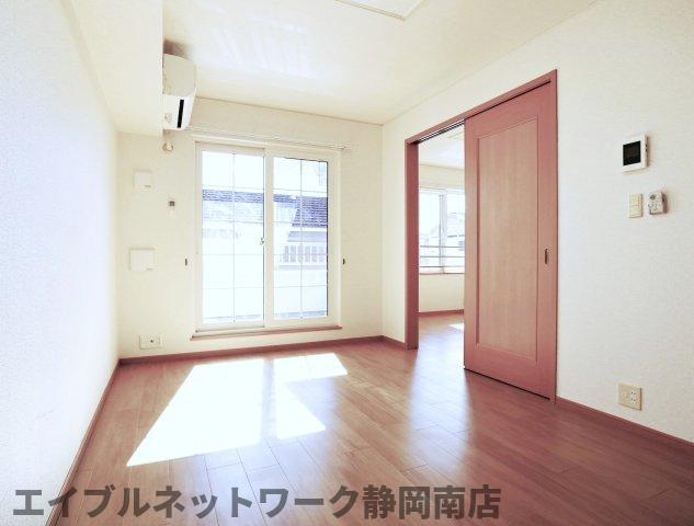 居室・リビング　ゆったりとしたリビングです