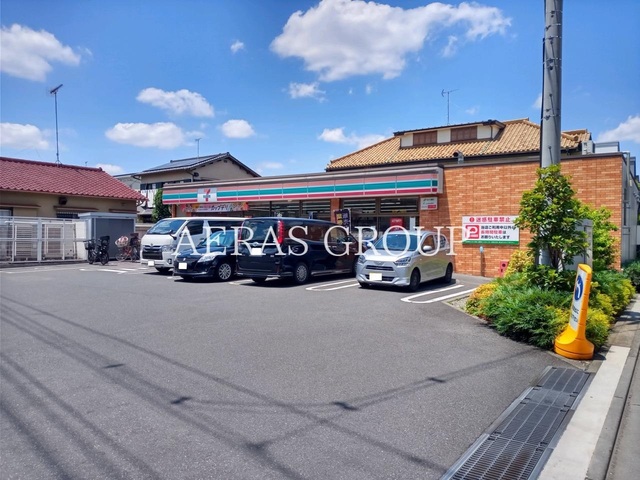 コンビニ　セブンイレブン三鷹新道北通り店（コンビニ）まで340m