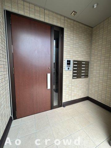 玄関　気になる物件はまとめてご案内ができます！