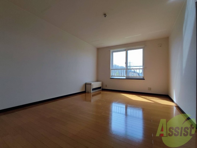 居室・リビング　広くてキレイなお部屋が広がっていて、充実した生活が送れそう