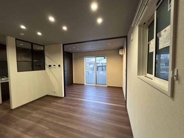 居室・リビング　※別部屋の参考写真の為、現状優先です。