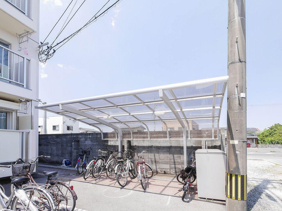 ロビー　駐輪場