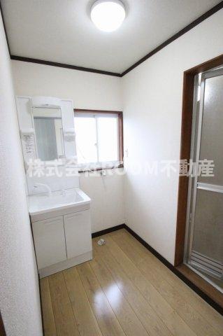 洗面設備　忙しい朝には欠かせない洗面所です