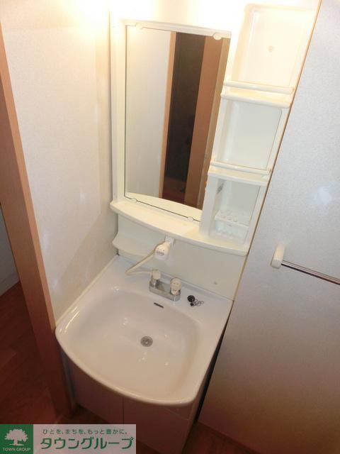 洗面設備　シャンプードレッサ完備