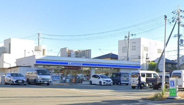 コンビニ　ローソン　豊中立花町三丁目店（コンビニ）まで563m