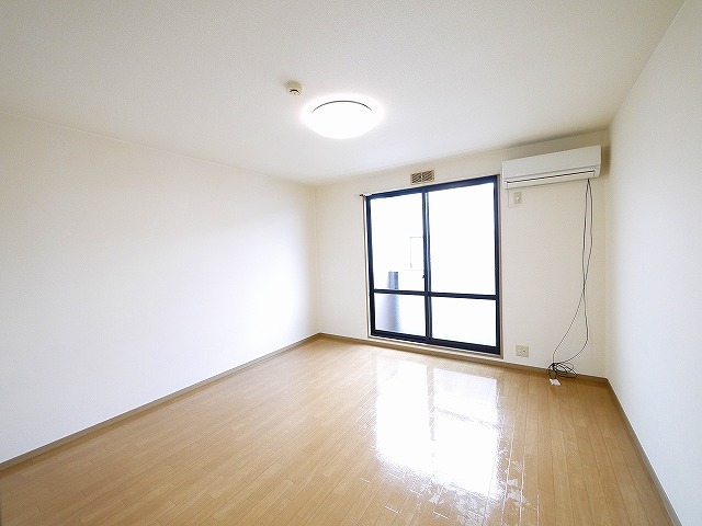 居室・リビング　居間です