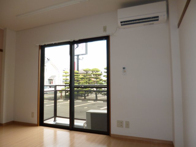 居室・リビング　洋室