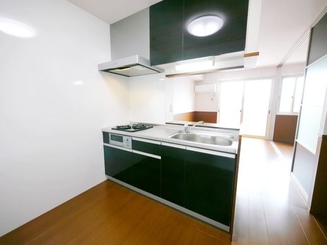 キッチン　イメージです　色は異なります