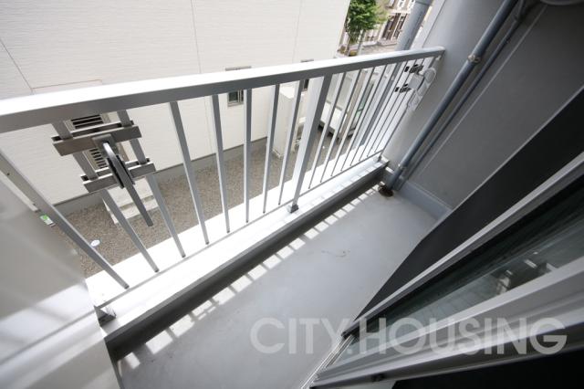 バルコニー　※同タイプ部屋の写真です。