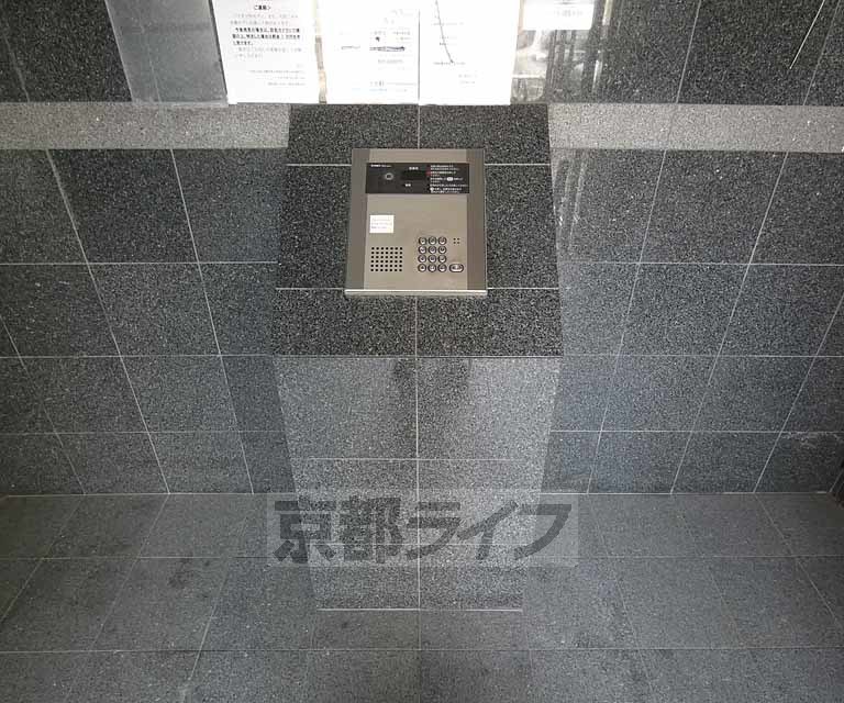 セキュリティ　オートロックで安心です。