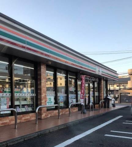 コンビニ　セブン－イレブン大分下郡東店（コンビニ）まで622m