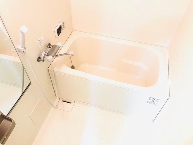 バス・シャワールーム　※同タイプの部屋写真です