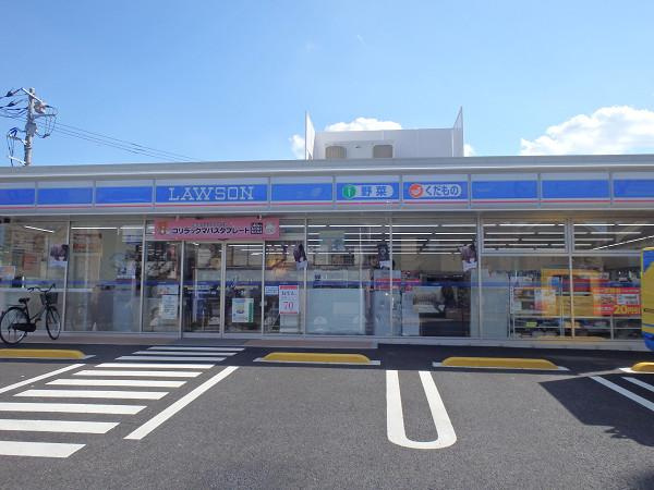 コンビニ　ローソン練馬中村三丁目店（コンビニ）まで276m