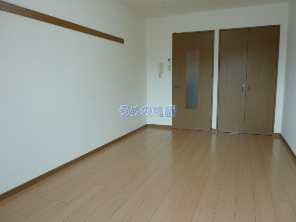 居室・リビング　洋室２