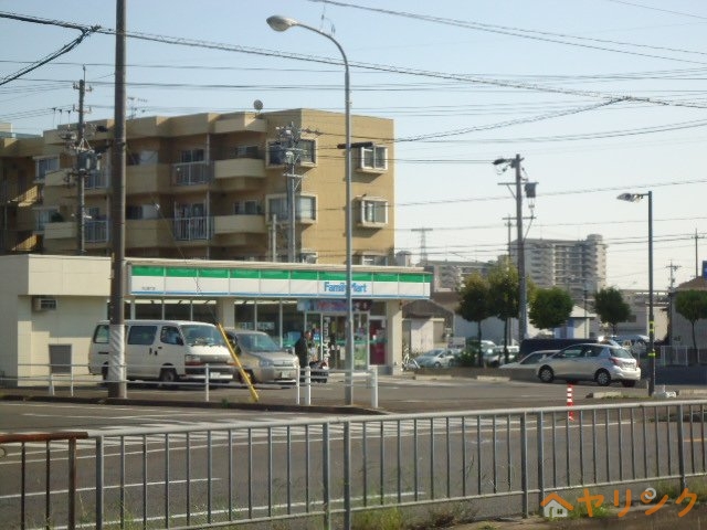 コンビニ　ファミリーマート守山苗代店（コンビニ）まで579m