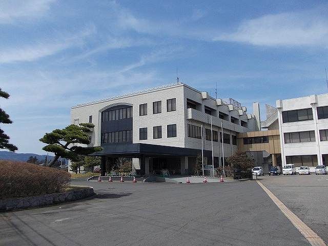 役所　西蒲区役所岩室出張所（役所）まで1900m