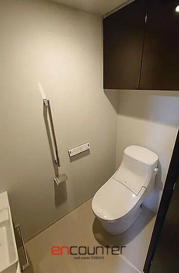 トイレ　※同マンション別室参考写真