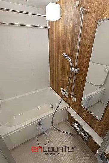 バス・シャワールーム　※同マンション別室参考写真