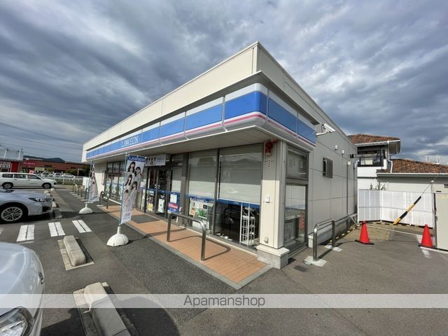 コンビニ　ローソン（コンビニ）まで594m