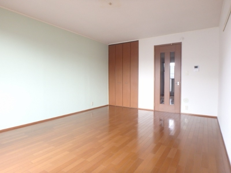 居室・リビング　図面と現状に相違がある場合には現状を優先