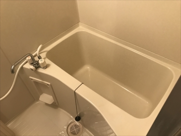 バス・シャワールーム　☆同マンション別室の写真です☆