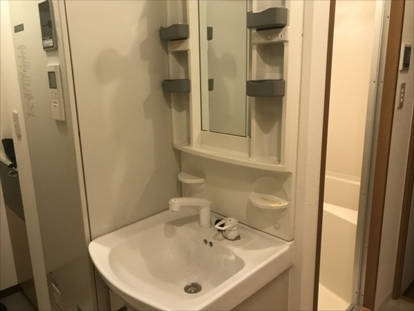 洗面設備　☆同マンション別室の写真です☆