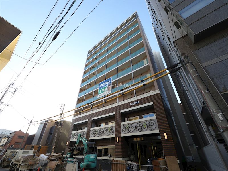 建物外観　外観　オートロック　TVモニターホン　宅配BOX完備