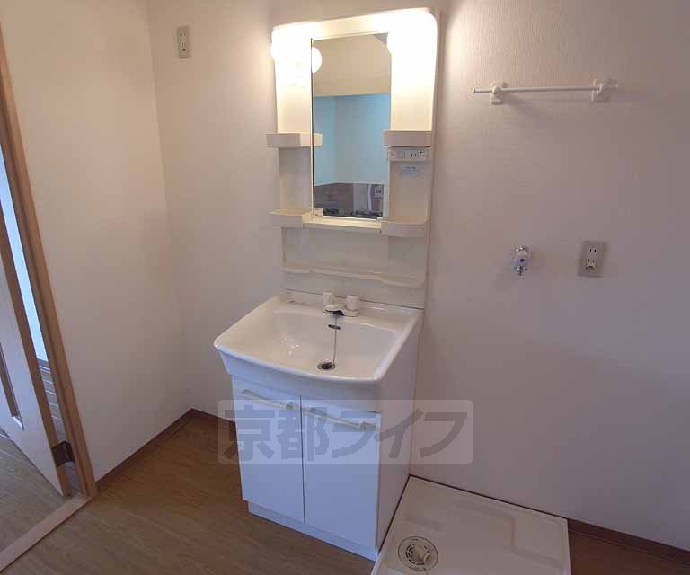 洗面設備　独立洗面台有り。充実のハミガキライフを。